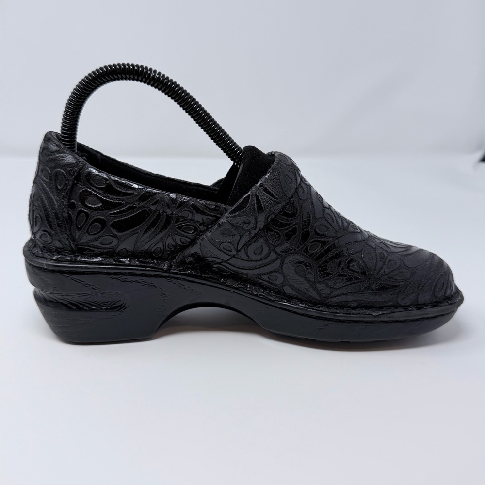 BOC Born Concept Leather Clogs Black Tooled Slip On Comfort Shoes Size 7M - Picture 6 of 14